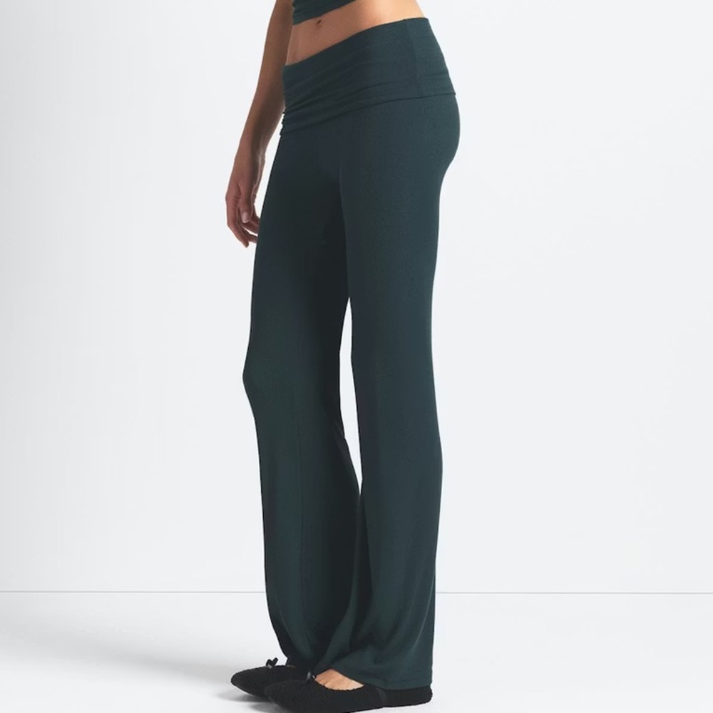 SKIMS Black Wide-Leg Leggings